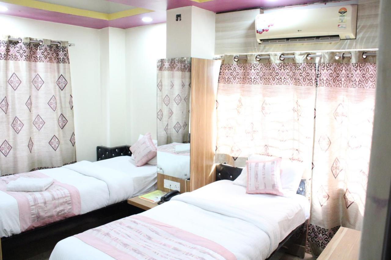 Hotel SQUARE PARK Dibrugarh Exterior foto